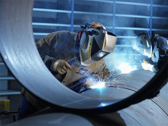 Processo industrial de soldagem